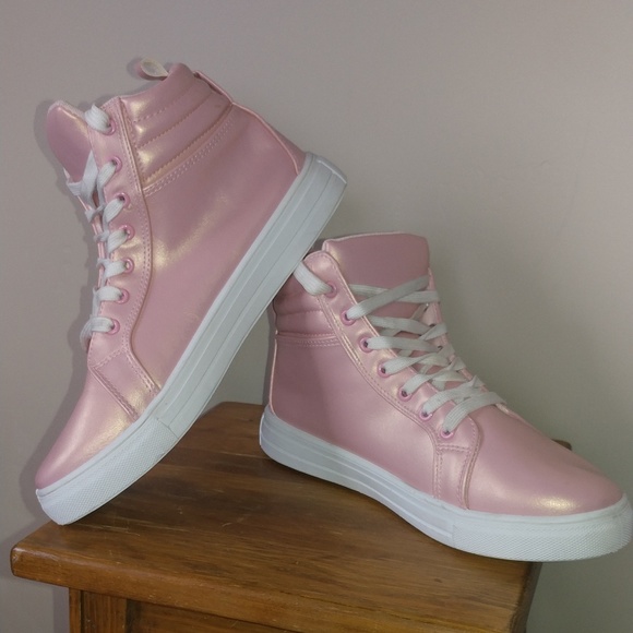 Hype Shoes - Metallic Pink high tops